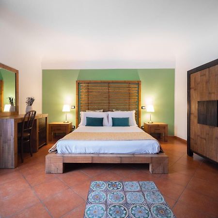 Kalamarina Rooms Palermo Buitenkant foto