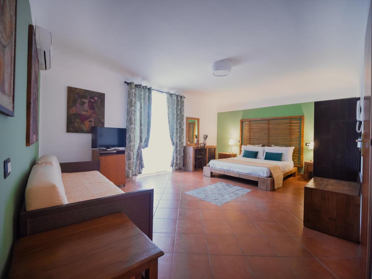Kalamarina Rooms Palermo Buitenkant foto