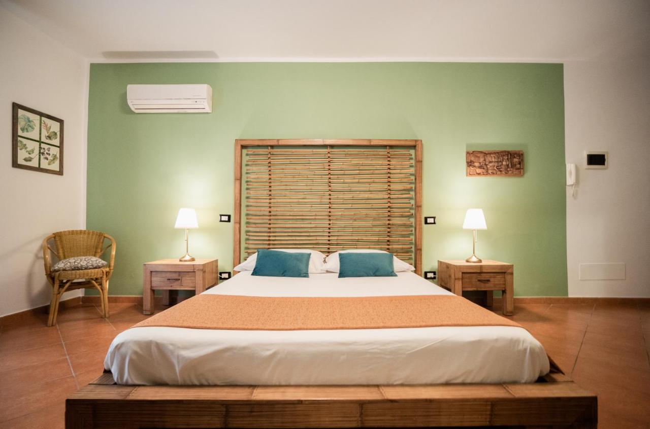 Kalamarina Rooms Palermo Buitenkant foto