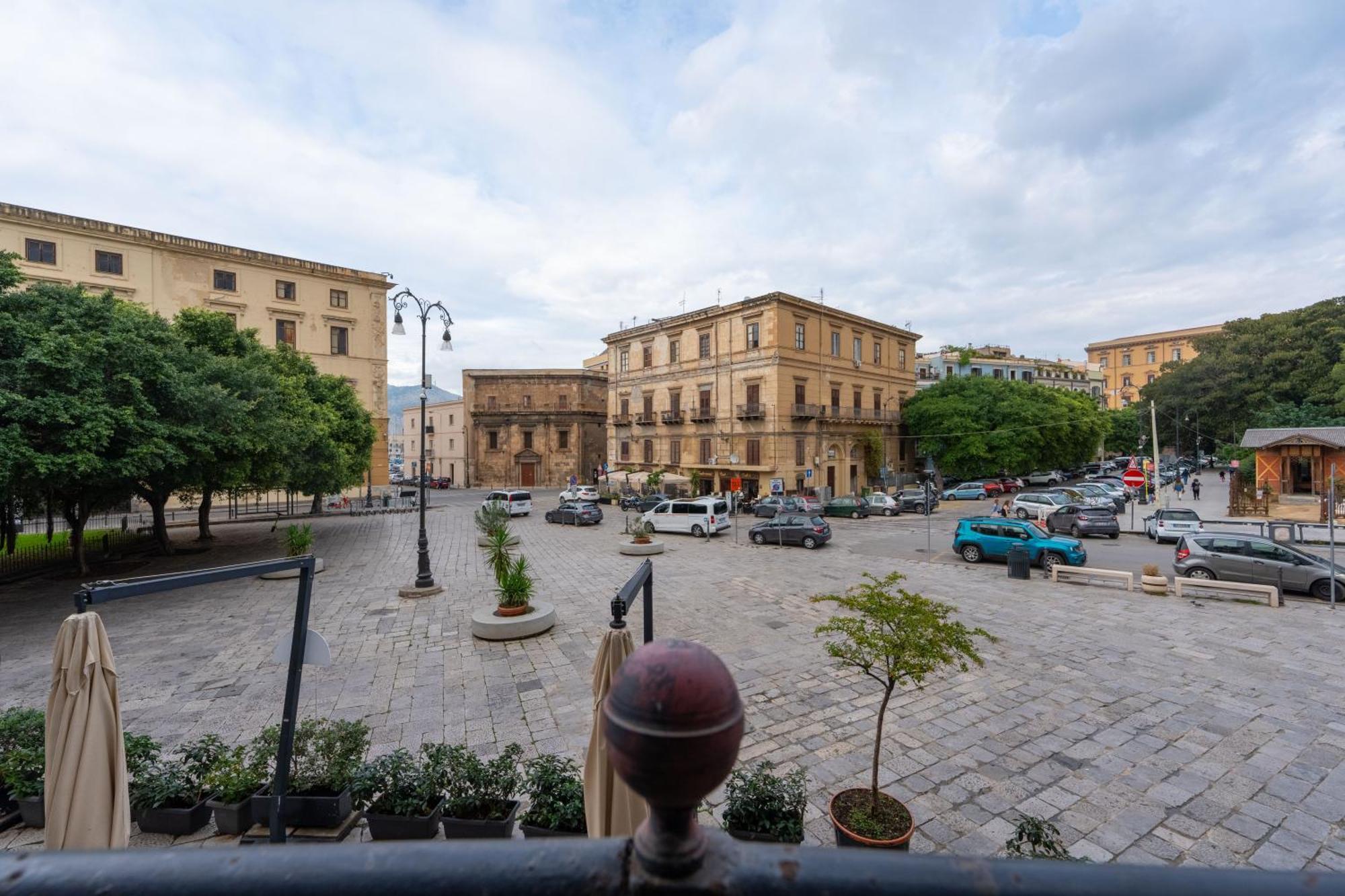 Kalamarina Rooms Palermo Buitenkant foto